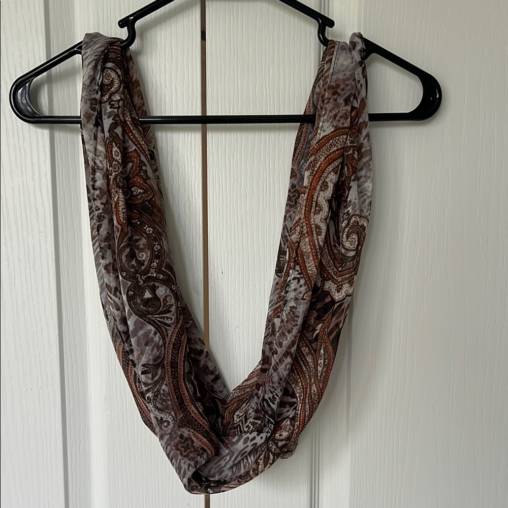 Paisley Print Scarf in Brown and Gray